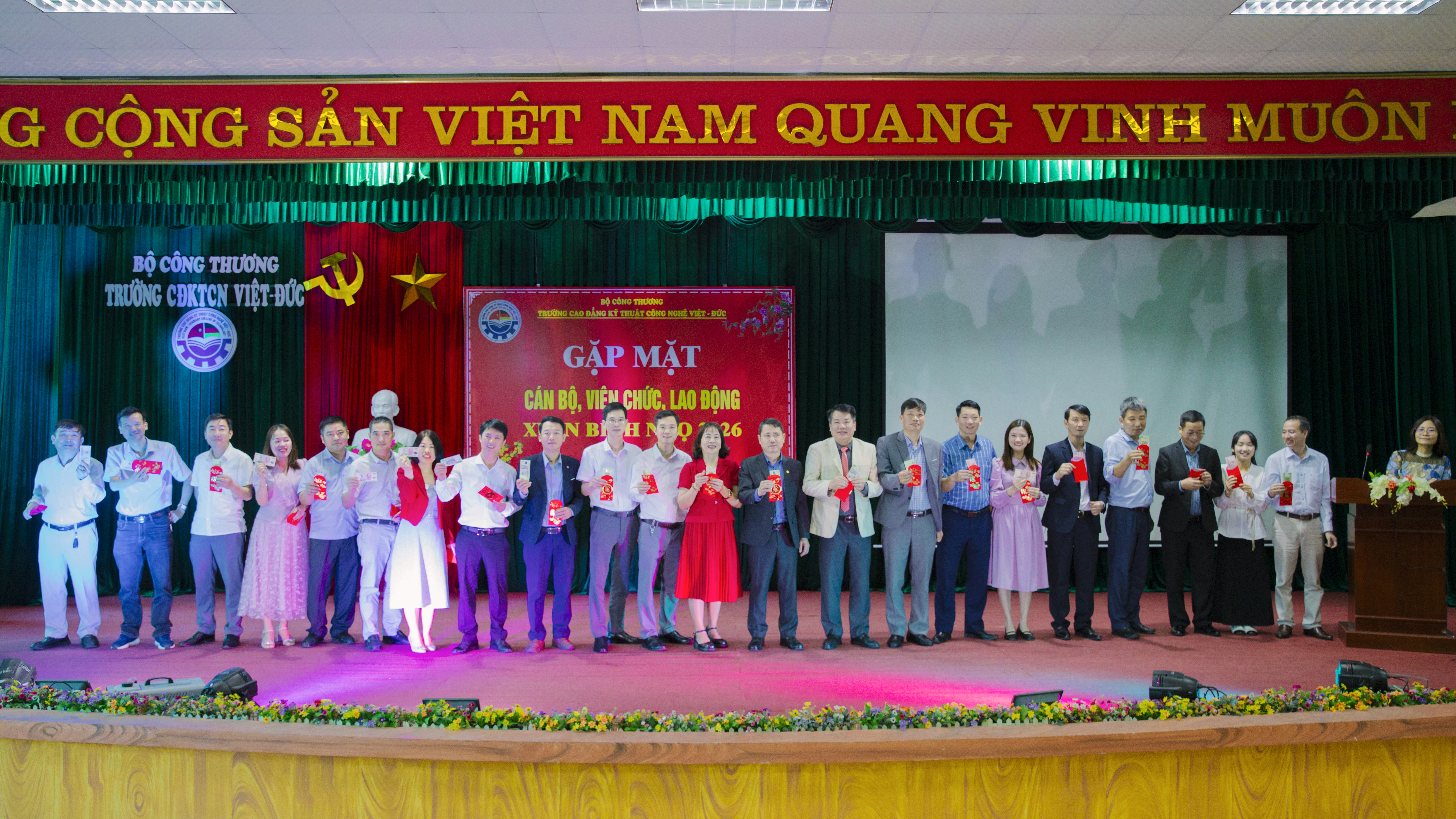  KHAI XUÂN ĐẦU NĂM – KHỞI ĐẦU KHÍ THẾ MỚI, QUYẾT TÂM HOÀN THÀNH NHIỆM VỤ NĂM 2026